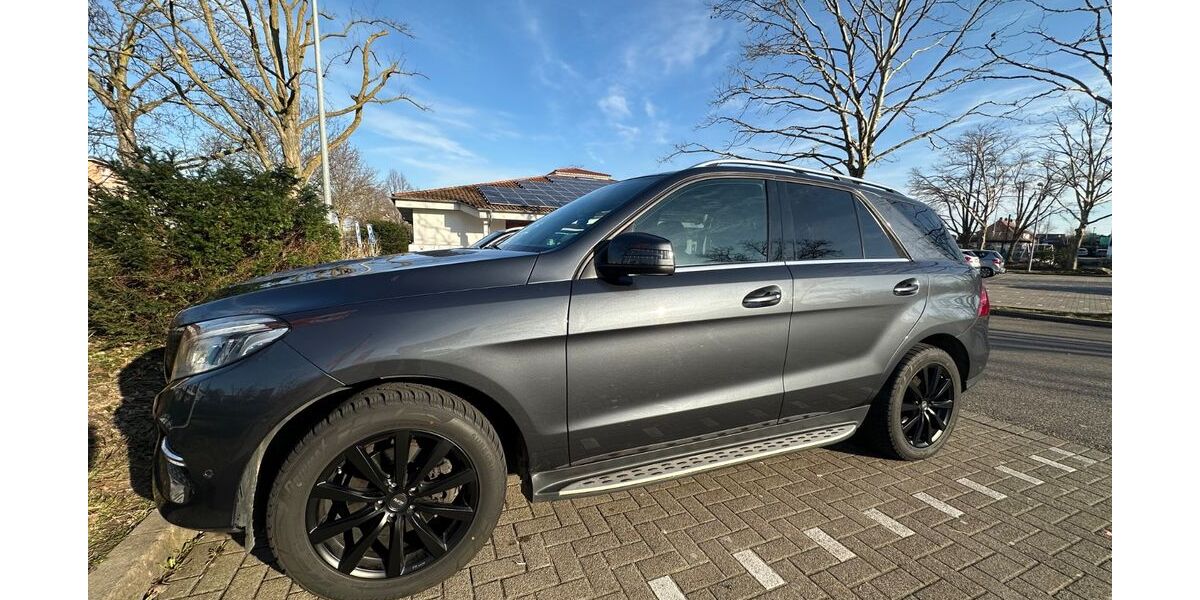 Mercedes-Benz GLE 350 160.000 km 26.000 &euro; Umkirch 79224