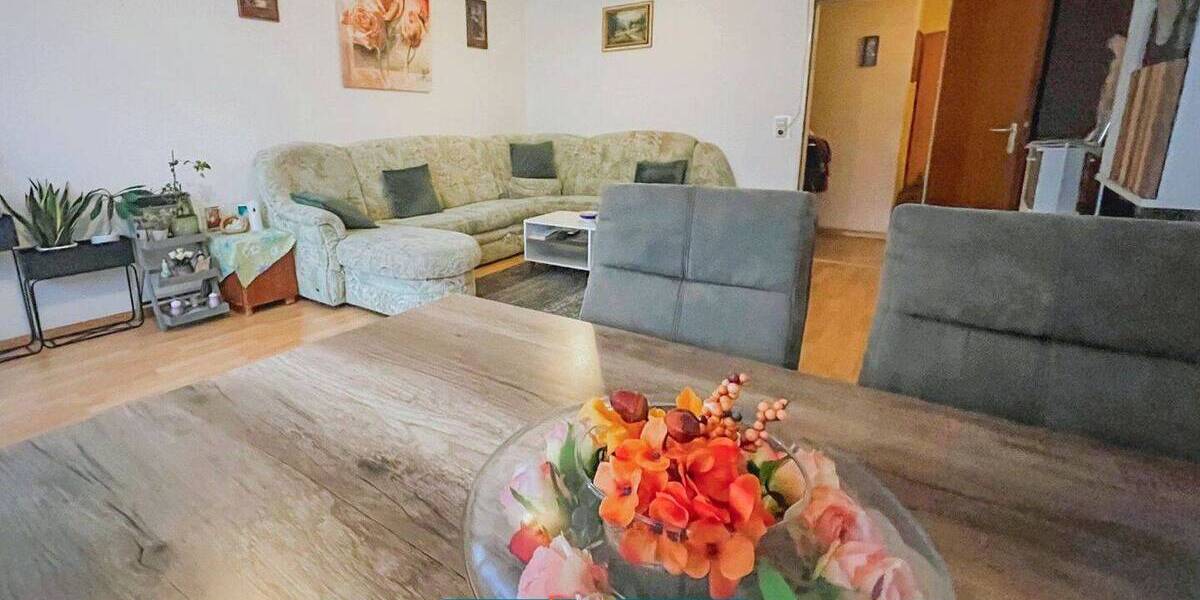 Etagenwohnung Bad Säckingen - 3 Zimmer, 86 m&sup2;, 239.000&euro; | Angebot:25706240