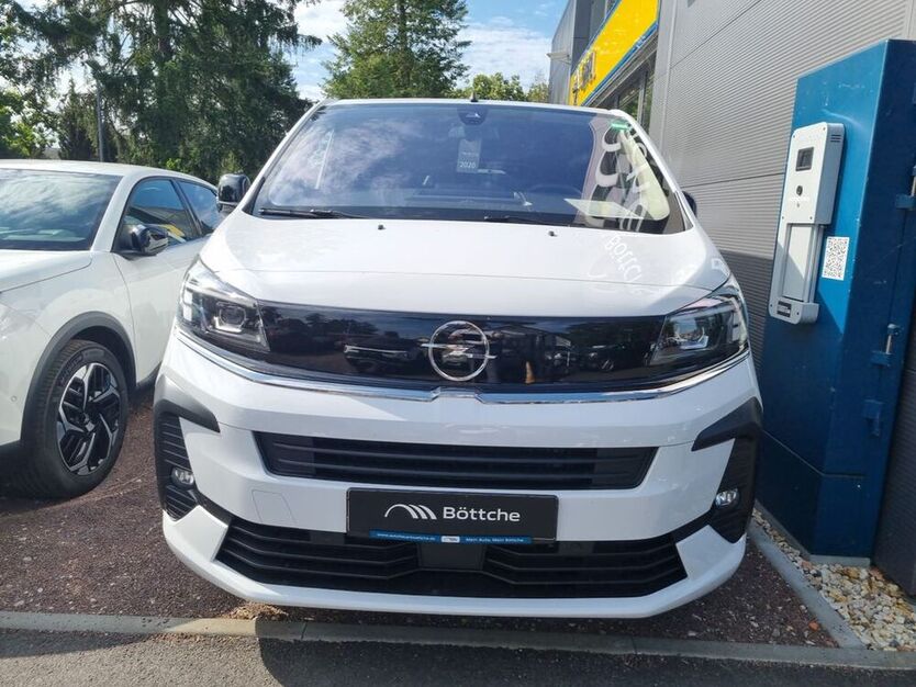 Zafira Life