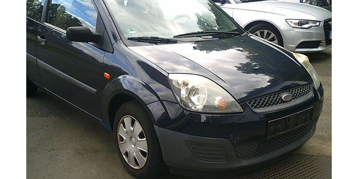 Ford Fiesta 177.300 km 1.290 &euro; Bad Berneck 95460