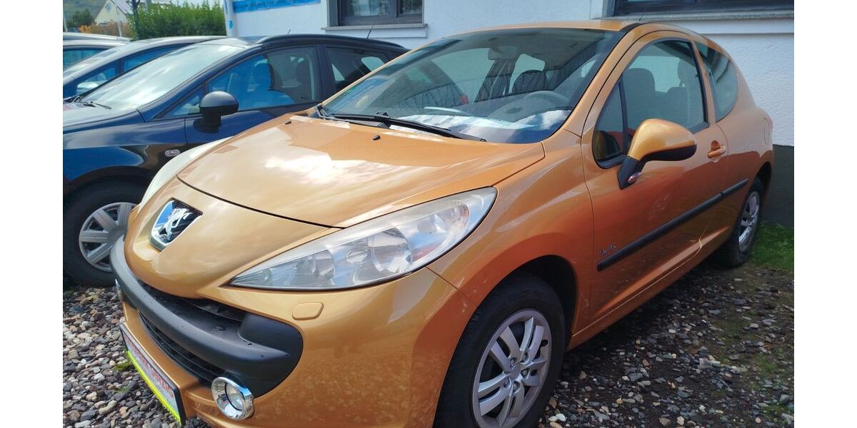 Peugeot 207 174.000 km 1.999 &euro; Bad Neuenahr-Ahrweiler 53474