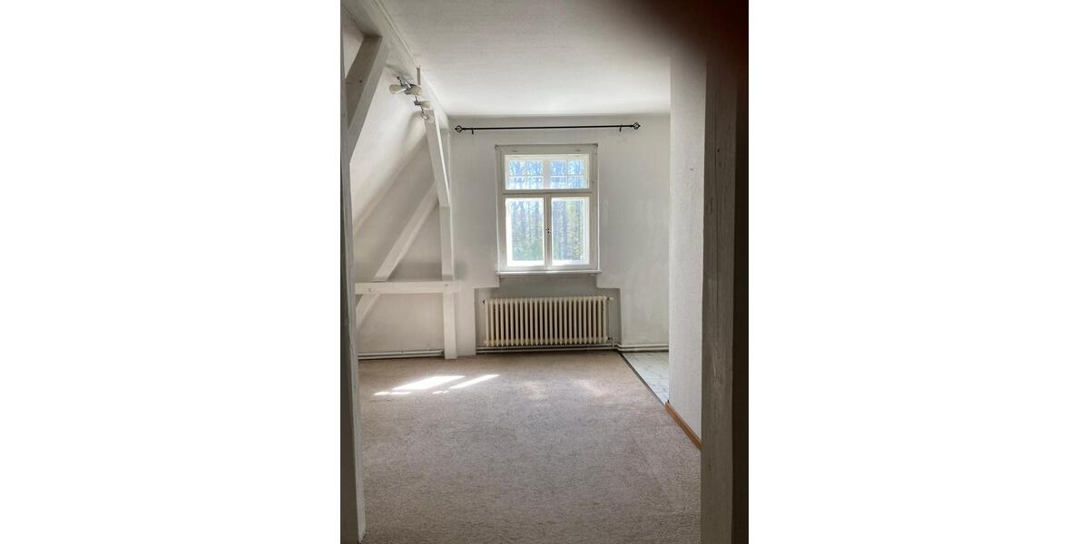 Etagenwohnung Haselbachtal - 2 Zimmer, 70 m&sup2;, 490&euro; | Angebot:26089876