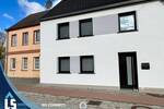 Einfamilienhaus Rathenow - 6 Zimmer, 120 m&sup2;, 650.000&euro; | Angebot:25689355