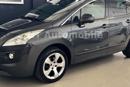 Peugeot 3008 102.000 km 5.999 € Schwerte 58239