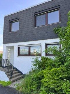 Reihenhaus Kassel Nordshausen - 7 Zimmer, 147 m&sup2;, 290.000&euro; | Angebot:27085351