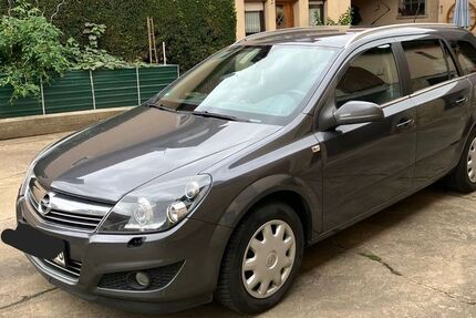 Opel Astra 215.000 km 2.590 &euro; Unterpleichfeld 97294