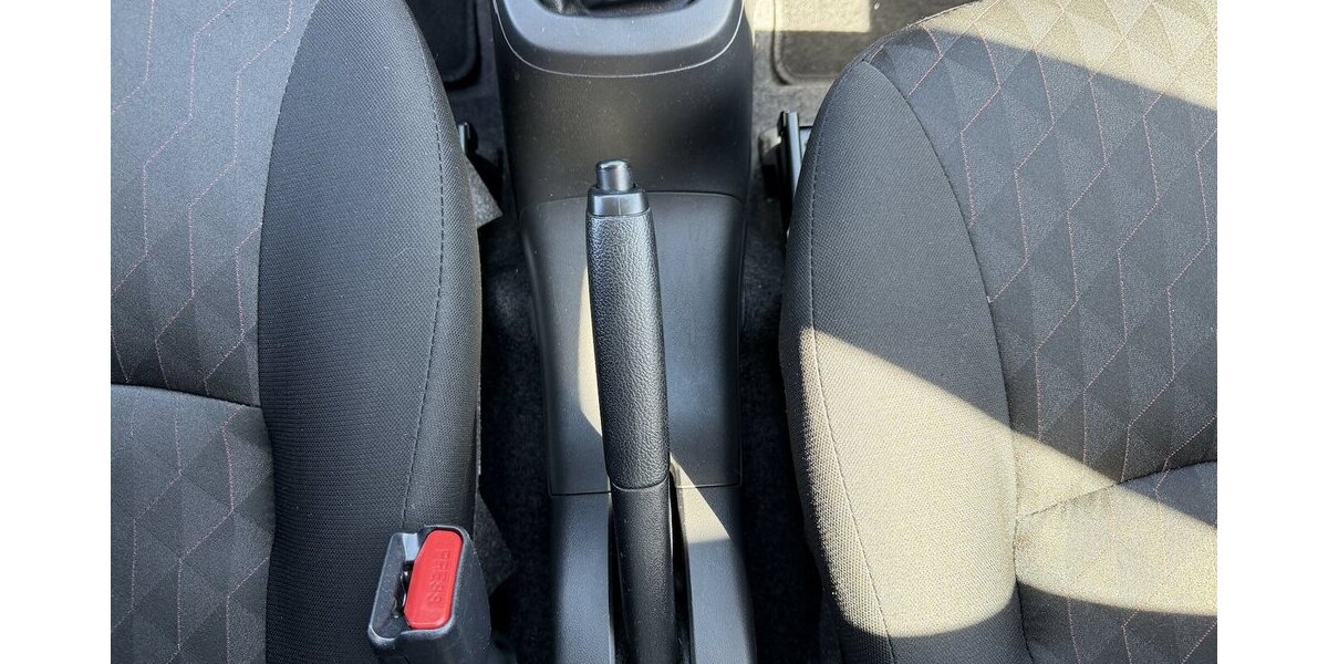 Mitsubishi Space Star Select / Klimaanlage / Navi 26.100 km 10.690 &euro; Donauwörth 86609
