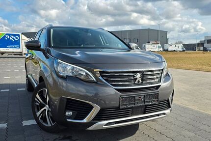 Peugeot 5008 81.000 km 16.990 &euro; Ahrensburg 22926