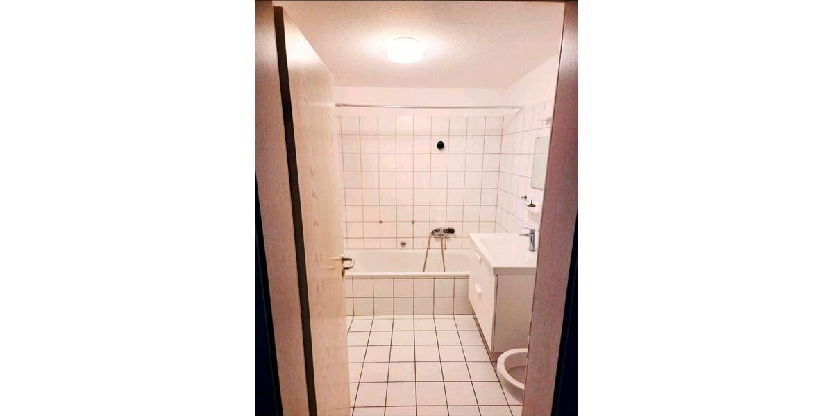 Etagenwohnung Kastellaun - 3 Zimmer, 102 m&sup2;, 180.000&euro; | Angebot:26040301