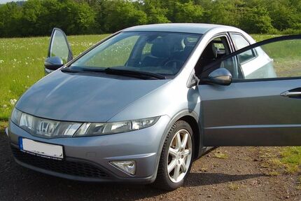 Honda Civic 84.000 km 7.500 &euro; Berglangenbach 55776