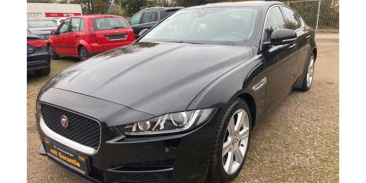 Jaguar XF 140.266 km 12.999 &euro; Minden 32429