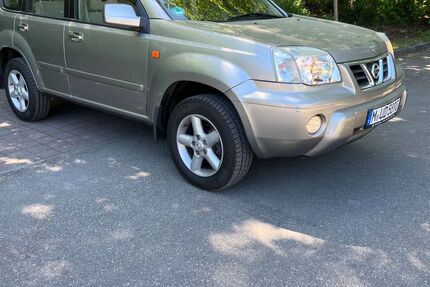 Nissan X-Trail 58.851 km 6.200 &euro; München 81735
