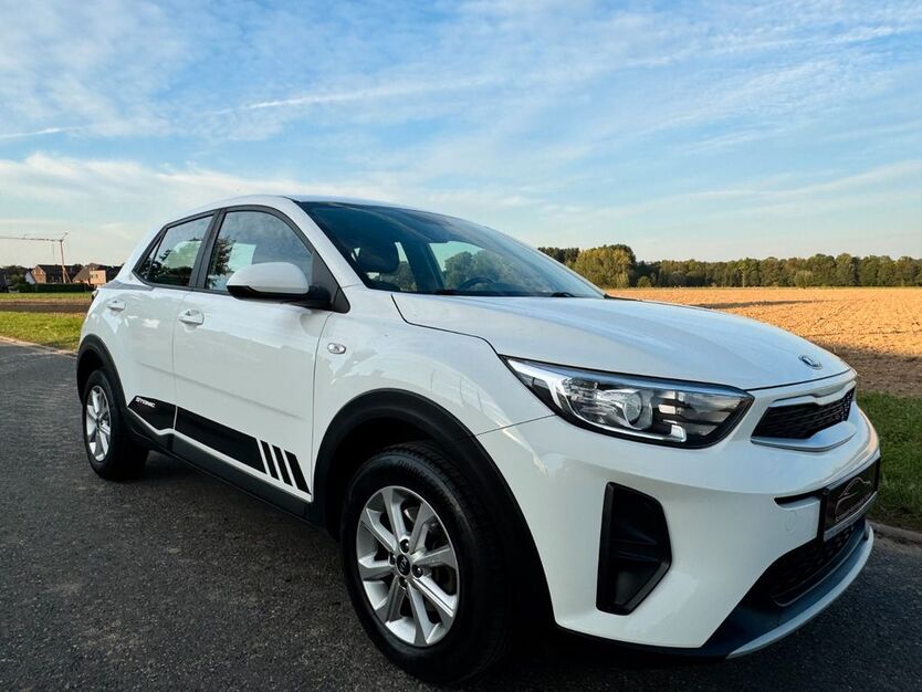 Kia Stonic 103.000 km 10.500 € Viersen 41749