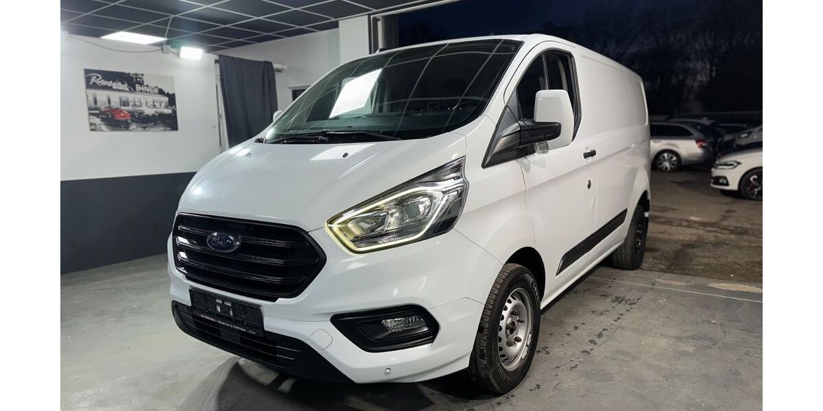 Ford Transit Custom 186.000 km 11.200 &euro; Essen 45356