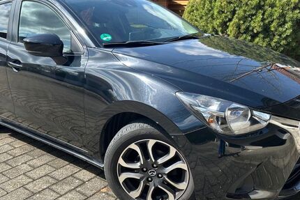 Mazda 2 88.385 km 10.995 &euro; Stetten 87778