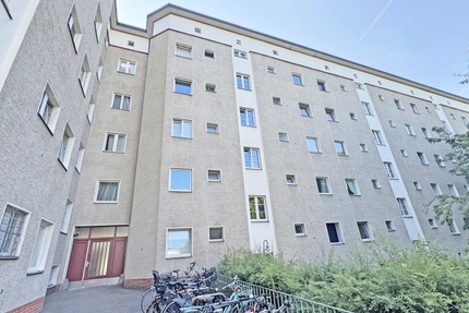 freie Wohnung direkt am Flughafen Tempelhof