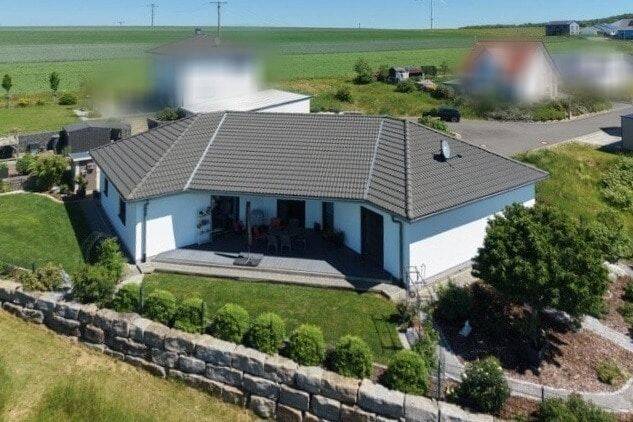 Bungalow Dittelbrunn Pfändhausen - 5 Zimmer, 170 m&sup2;, 575.000&euro; | Angebot:26931055