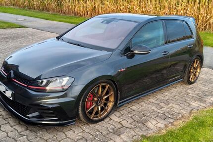 VW Golf 78.000 km 24.800 &euro; Bad Oeynhausen 32549