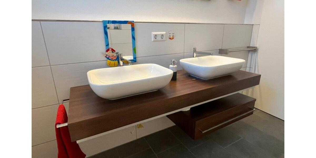Reihenhaus Gaienhofen - 5 Zimmer, 151 m&sup2;, 699.000&euro; | Angebot:26111678
