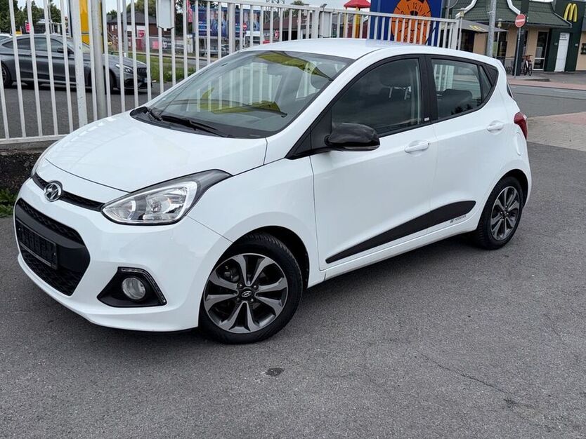 i10