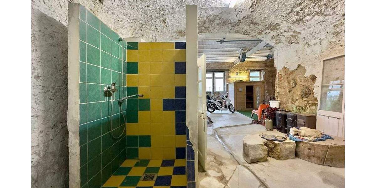 Gewerbeobjekt Freiburg im Breisgau Günterstal - 2 Zimmer, 124 m&sup2;, 338.000&euro; | Angebot:26230062