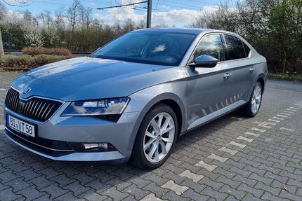 Skoda Superb 88.111 km 15.900 &euro; Bielefeld 33609