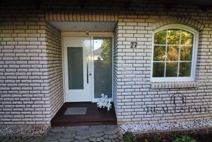 Haus Stendal - 6 Zimmer, 250 m&sup2;, 545.000&euro; | Angebot:25806882