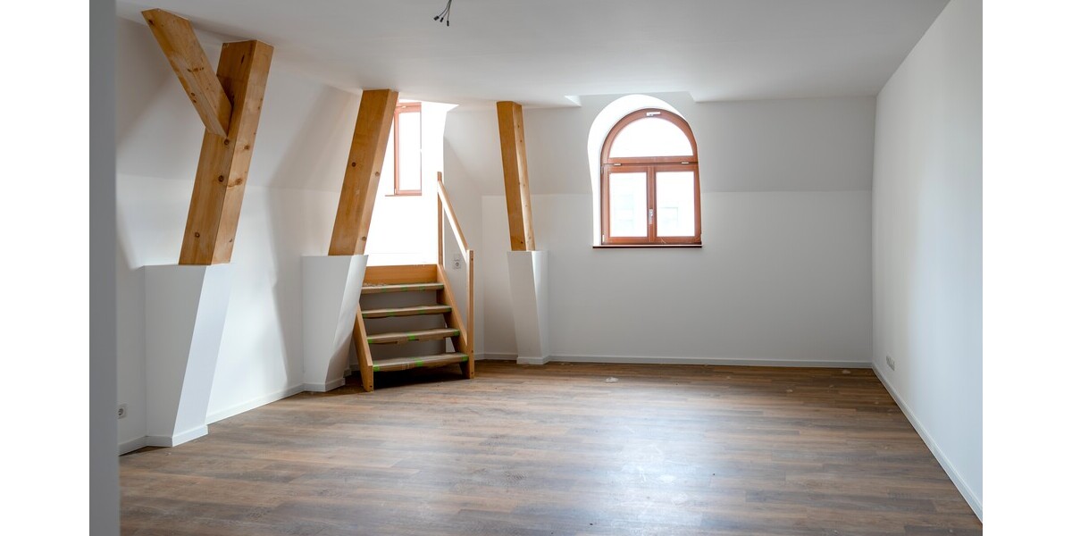 Villa Meyer – Historisches Gründerzeitjuwel mit exklusivem Wohn- & Gewerbepotenzial in Bestlage von Gera - Wohn- & Geschäftshaus Gera Ostviertel | Angebot:26788141