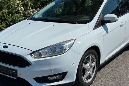 Ford Focus 183.931 km 4.700 &euro; LUDWIGSHAFEN AM RHEIN 67071