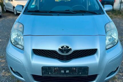 Toyota Yaris 185.000 km 2.799 &euro; Mechernich 53894