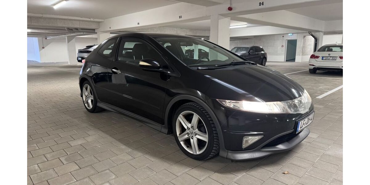 Honda Civic 204.500 km 3.900 &euro; Altenmarkt 83352