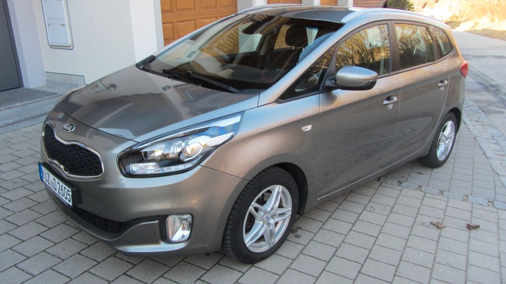 Kia Carens 122.000 km 6.950 &euro; Hohenwarth 93480