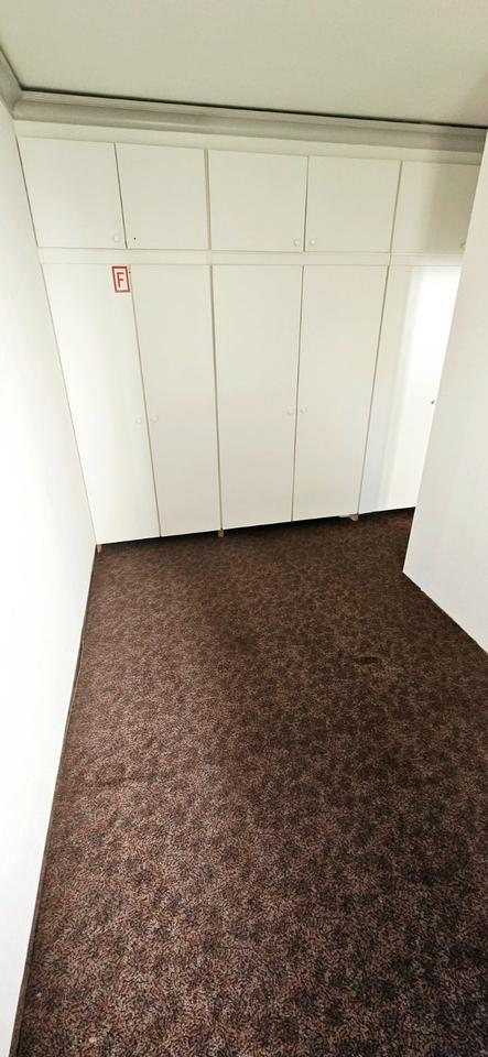 MEGA =》BÜRO, LADEN, START-UP ... EIGENER ZUGANG !!