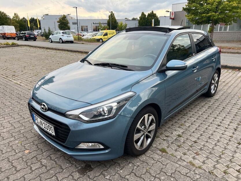 Hyundai i20 86.222 km 10.990 € Tornesch 25436