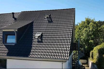 Einliegerwohnung im Dachgeschoss in Gummersbach zu vermieten! 2 zimmer