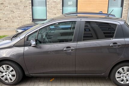 Toyota Yaris 175.090 km 4.600 &euro; Düsseldorf 40235