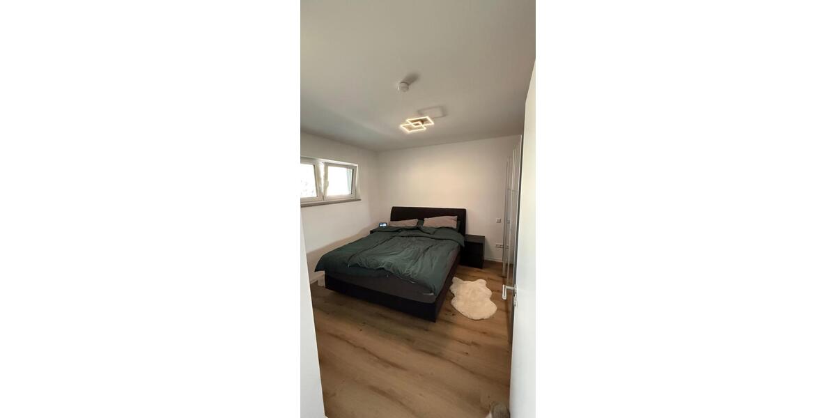 Etagenwohnung Windorf - 2 Zimmer, 68 m&sup2;, 665&euro; | Angebot:25646752