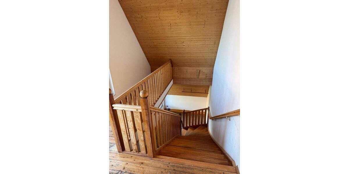 Einfamilienhaus Ostrau - 7 Zimmer, 248 m&sup2;, 380.000&euro; | Angebot:25768268