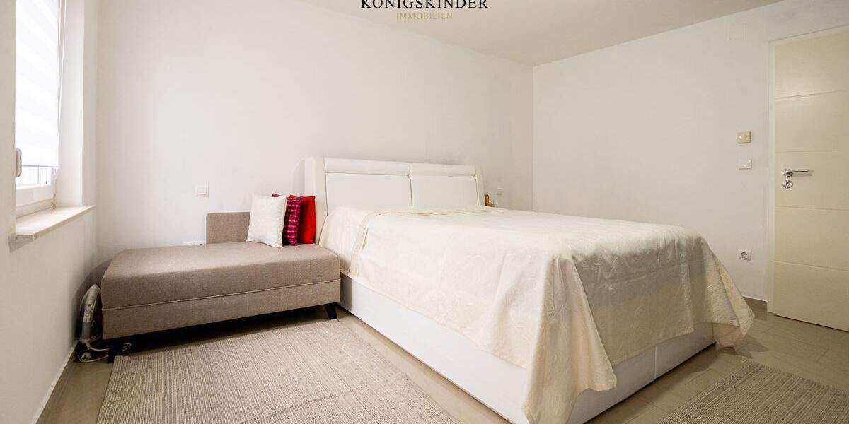 Mehrfamilienhaus, Wohnhaus Augsburg Lechhausen - 9 Zimmer, 217 m&sup2;, 1.148.000&euro; | Angebot:25732898
