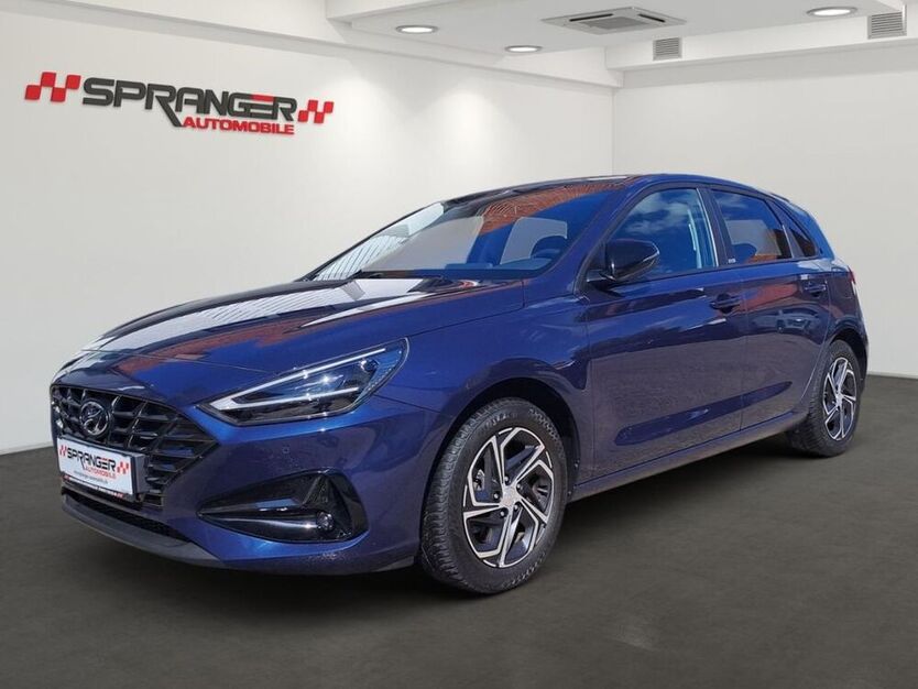 i30