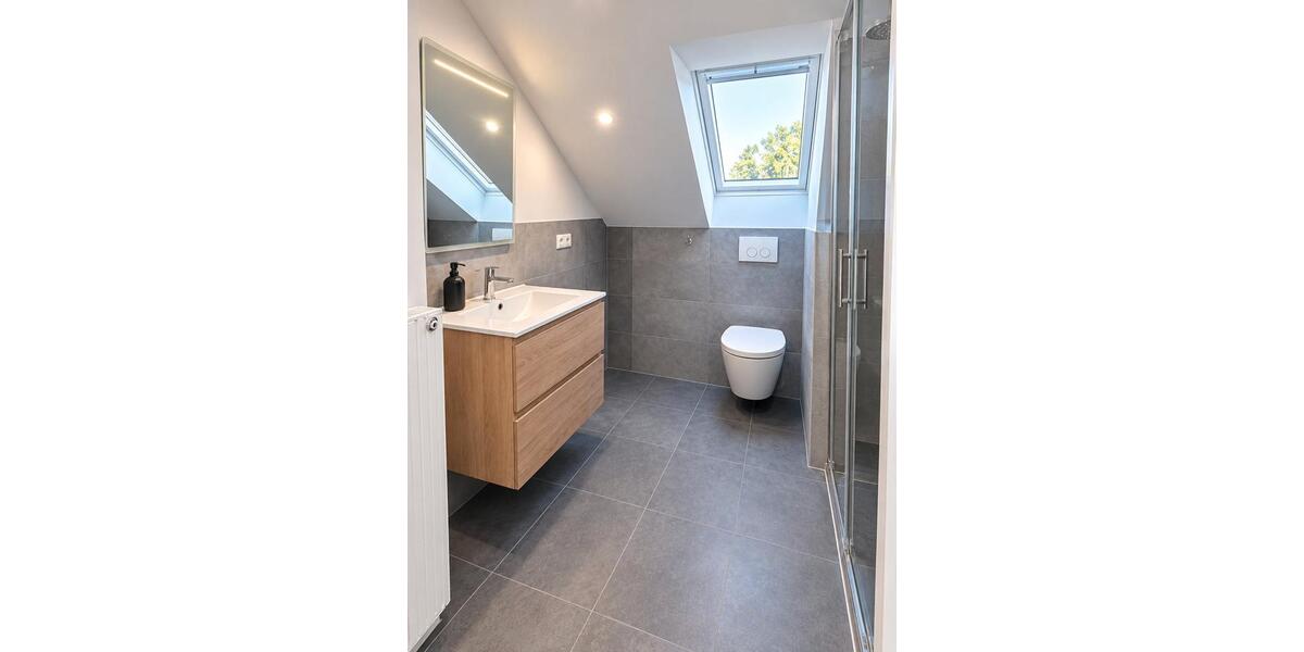 Dachgeschoßwohnung Bünde - 2 Zimmer, 42 m&sup2;, 460&euro; | Angebot:27618406