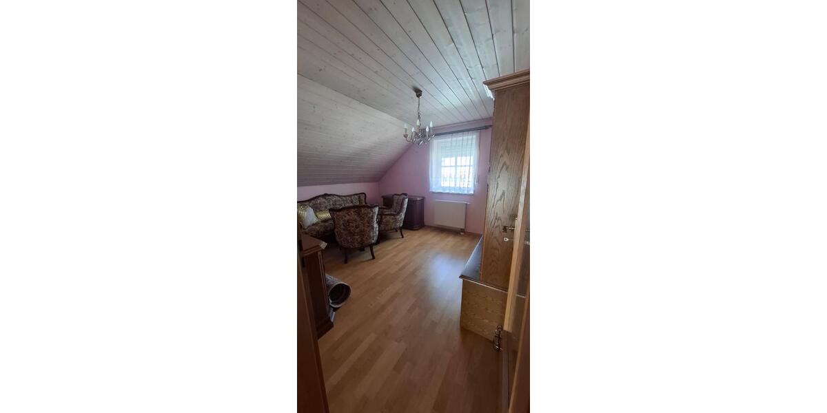 Einfamilienhaus Osterhofen - 5 Zimmer, 126 m&sup2;, 450.000&euro; | Angebot:26538427