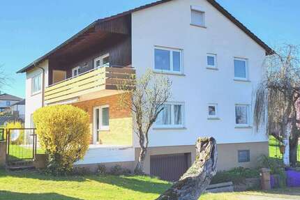 Haus zum Kaufen in Bretzfeld- Schwabbach 1.045.000 € 238 m² 11 zimmer