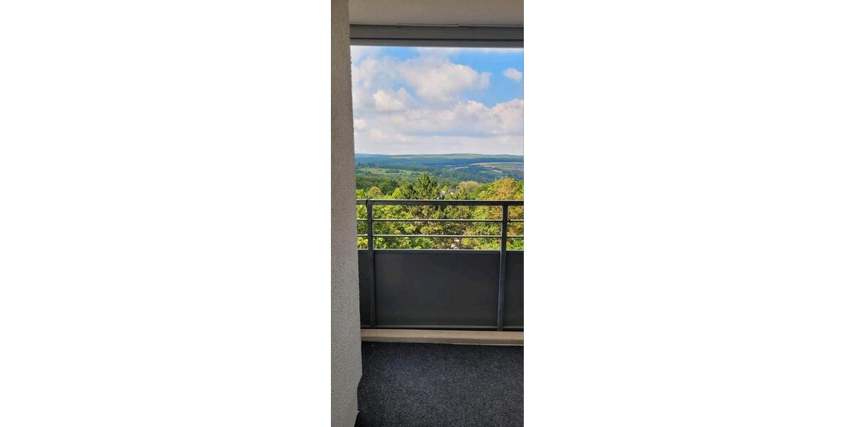 Etagenwohnung Würzburg Heuchelhof - 3 Zimmer, 86 m&sup2;, 275.000&euro; | Angebot:26828601