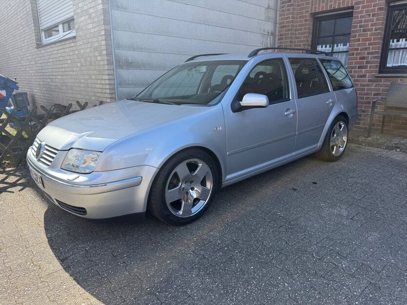 VW Bora 207.000 km 2.650 € Mönchengladbach 41179