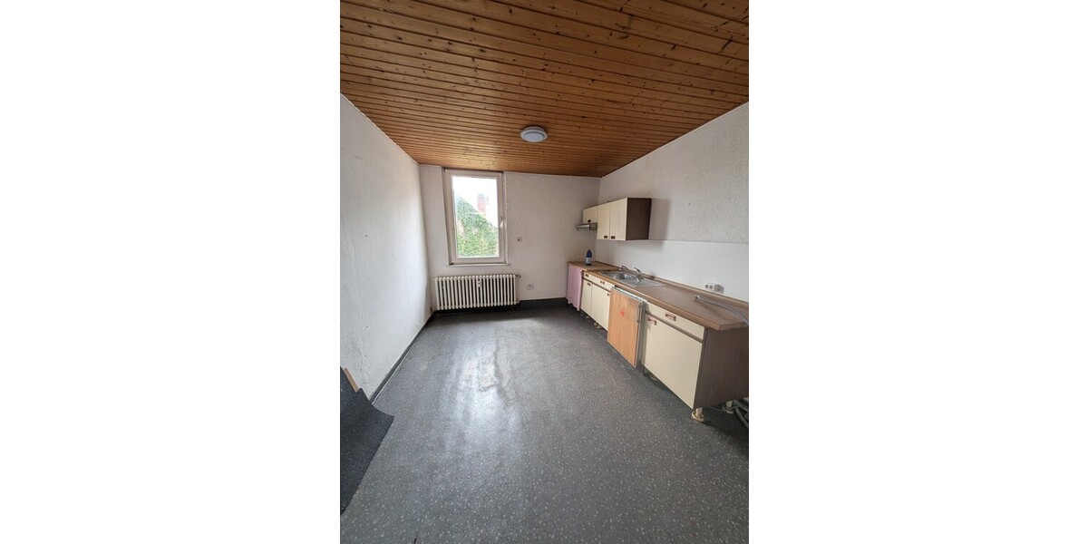 Löhne-Gohfeld — bezugsfreies Anlageobjekt mit Entwicklungspotenzial - Mehrfamilienhaus, Wohnhaus Löhne / Besebruch Besebruch | Angebot:26630199