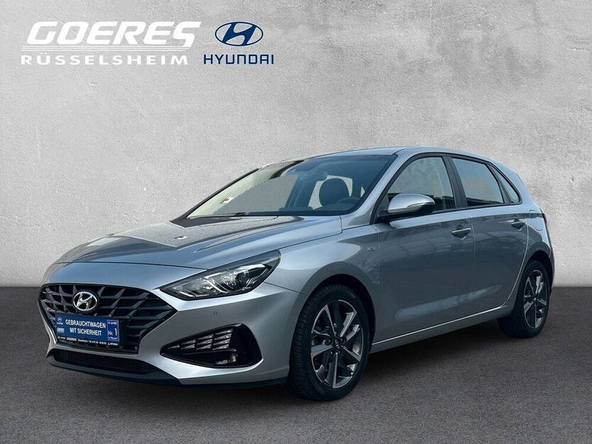 i30