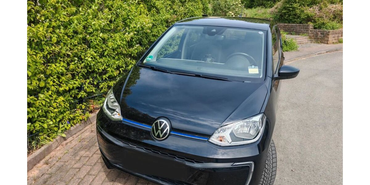 VW e-up! 27.500 km 15.900 &euro; Wehretal 37287