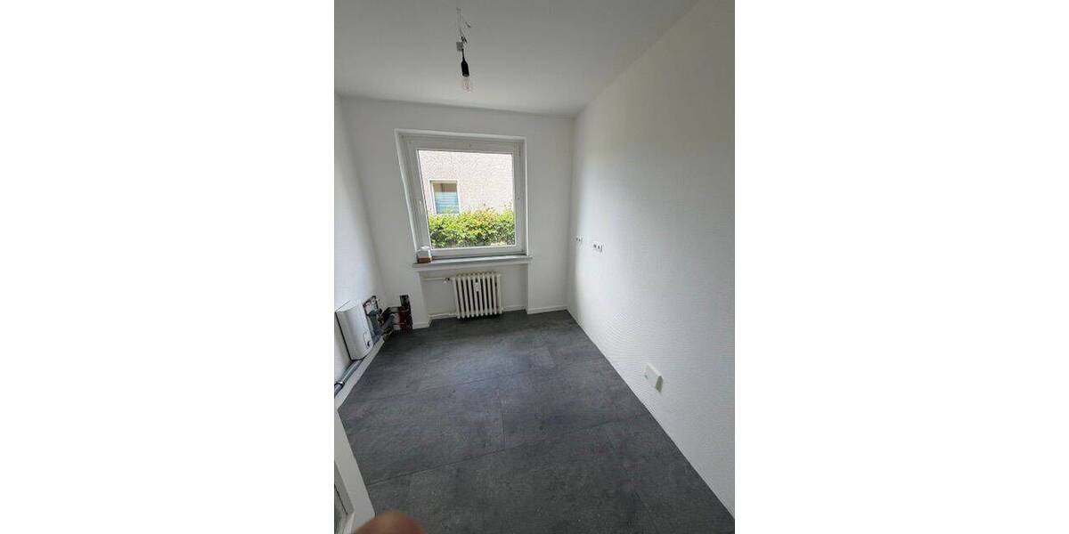 Etagenwohnung Hildesheim West - 3 Zimmer, 66 m&sup2;, 650&euro; | Angebot:26656940