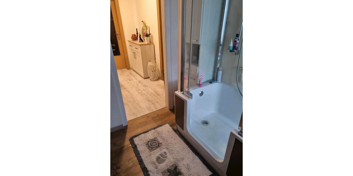 Reihenhaus Hoyerswerda - 5 Zimmer, 105 m&sup2;, 210.000&euro; | Angebot:26393054